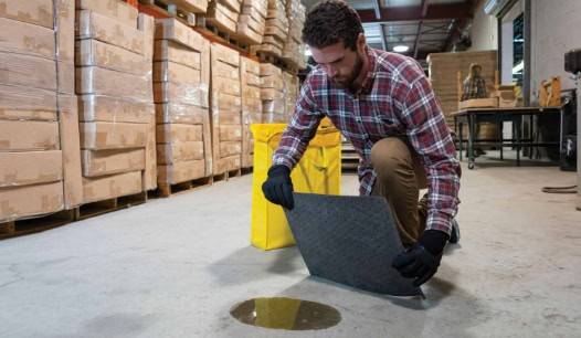 Absorbent Pads & Spill Kits Absorbent Pads & Spill Kits